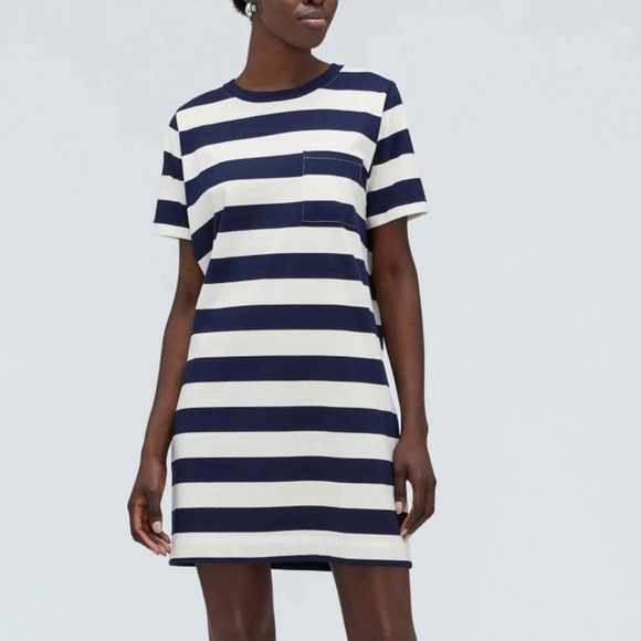 Everlane Organic Cotton Weekend Tee Dress - Navy / Canvas, size Medium - Picture 5 of 5